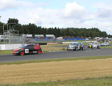 Pro-Four Racing kørerne gjorde deres bedste under tidtagningen